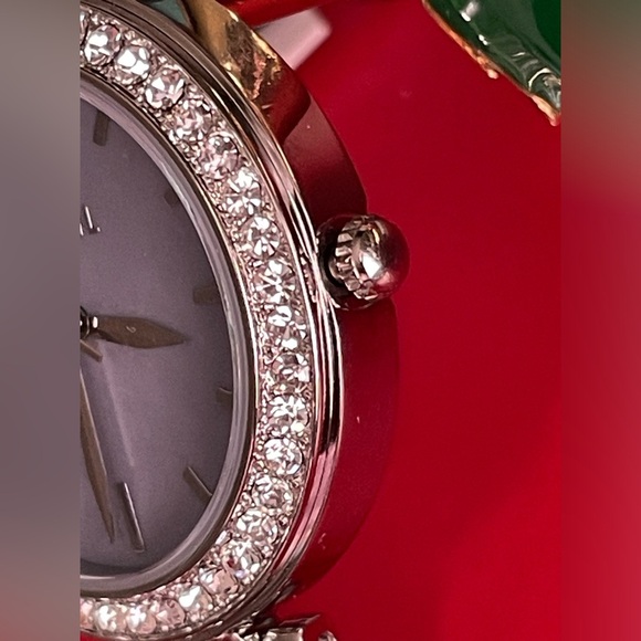 FOSSIL Watch,Fossil Silver Watch with Crystal Accents,Women’s Watch. - Picture 16 of 16